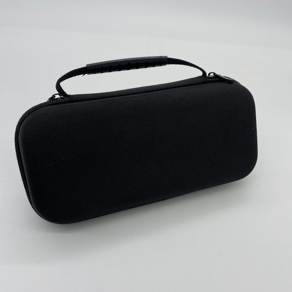 Black nylon hard case for Switch Games - Picture 2 of 4